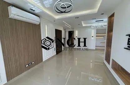 (بنتهاوس  (روف - 3 غرف نوم - 3 حمامات للايجار في ماونتن فيو هايد بارك - كمبوندات التجمع الخامس - التجمع الخامس - مدينة القاهرة الجديدة - القاهرة