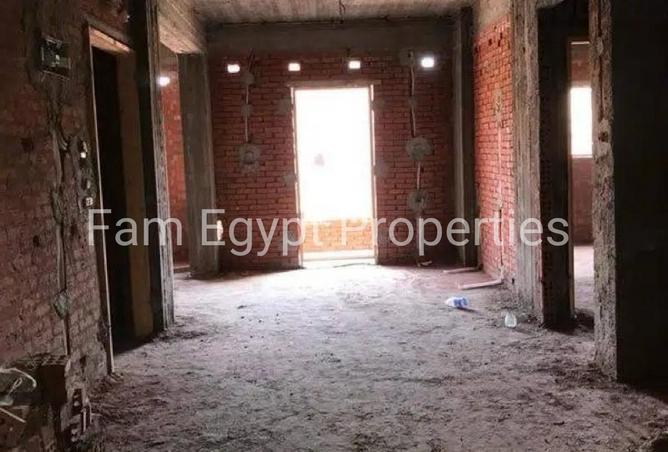 8121012 - Property Image 2