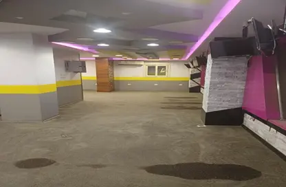 Retail - Studio - 4 Bathrooms for sale in Wezaret Al Zeraa St. - Dokki - Giza
