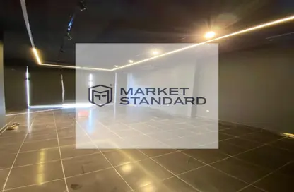 Shop - Studio - 2 Bathrooms for sale in Palm Hills   Palm Valley - 26th of July Corridor - 6 October City - Giza