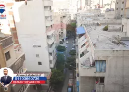 Apartment - 3 Bedrooms - 1 Bathroom for sale in Gamal Abdel Nasser St. - El Mandara - Hay Than El Montazah - Alexandria