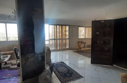 Apartment - 3 Bedrooms - 2 Bathrooms for sale in Al Laselky St. - El Laselky - New Maadi - Hay El Maadi - Cairo