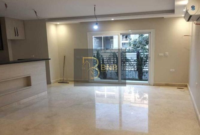 8273372 - Property Main Image