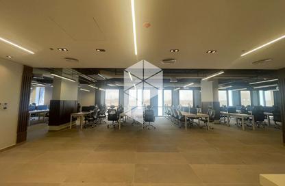 Office Space - Studio - 4 Bathrooms for rent in Rock Gold Mall - 5th Settlement Compounds - The 5th Settlement - New Cairo City - Cairo