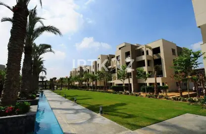 Apartment - 2 Bedrooms - 1 Bathroom for sale in Swan Lake Residence - 5th Settlement Compounds - The 5th Settlement - New Cairo City - Cairo