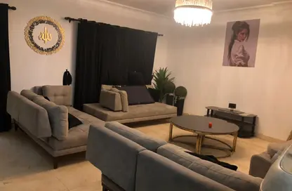 Duplex - 3 Bedrooms - 4 Bathrooms for sale in Doctor Yassin Abdel Ghaffar St. - Area C - Ganoob El Acadimia - New Cairo City - Cairo