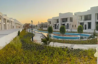 Townhouse - 4 Bedrooms - 4 Bathrooms for sale in Lake West - Sheikh Zayed Compounds - Sheikh Zayed City - Giza