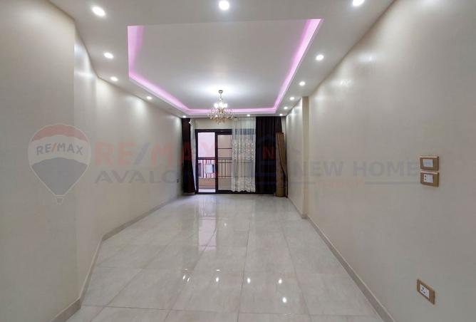 8277968 - Property Image 3