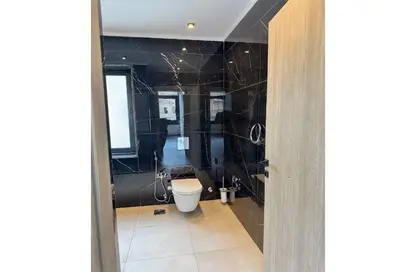 Apartment - 2 Bedrooms - 2 Bathrooms for sale in The Water Way - North Investors Area - New Cairo City - Cairo