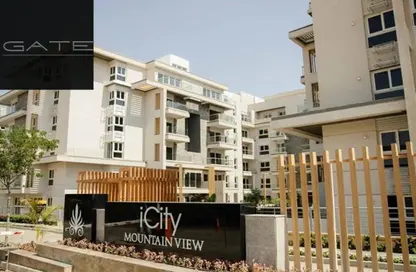 Apartment - 3 Bedrooms - 3 Bathrooms for sale in Mountain View 1.1 - 5th Settlement Compounds - The 5th Settlement - New Cairo City - Cairo
