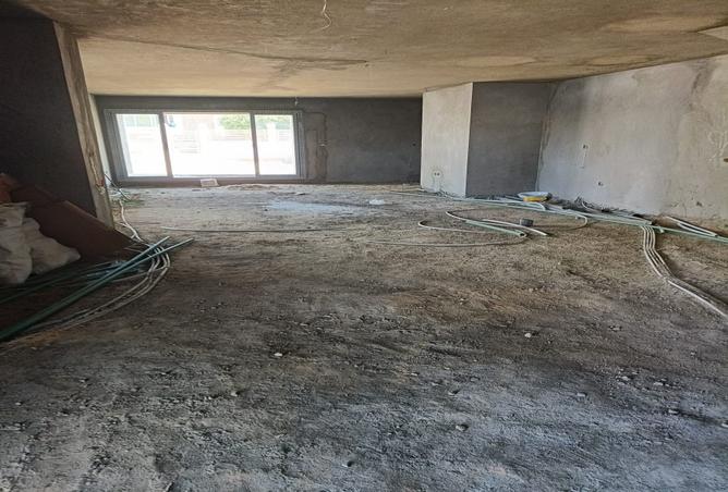 7977350 - Property Image 2