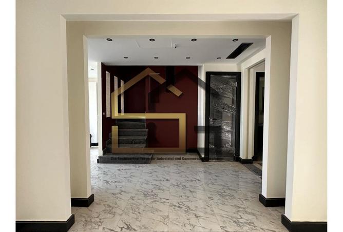 8282877 - صورة العقار 3