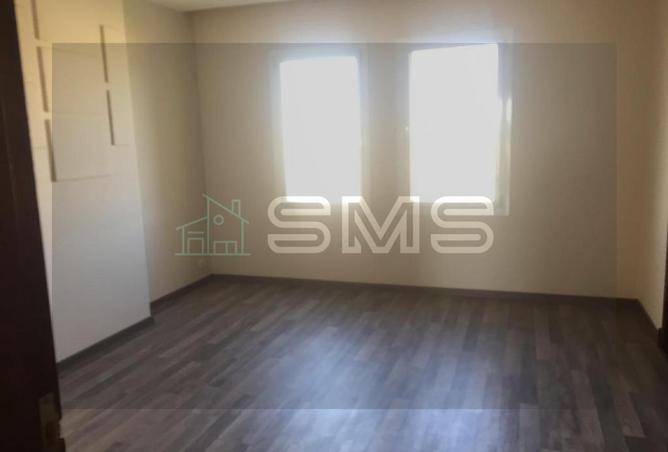 8076117 - Property Image 3