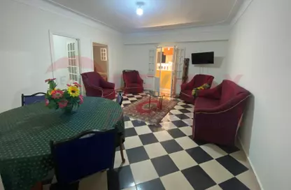Apartment - 3 Bedrooms - 1 Bathroom for rent in Abo Qir St. - Ibrahimia - Hay Wasat - Alexandria