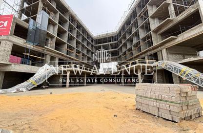 Retail - Studio - 3 Bathrooms for sale in Livelli Mall - North Teseen St. - The 5th Settlement - New Cairo City - Cairo