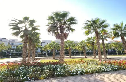 Apartment - 3 Bedrooms - 4 Bathrooms for sale in Westown - Sheikh Zayed Compounds - Sheikh Zayed City - Giza