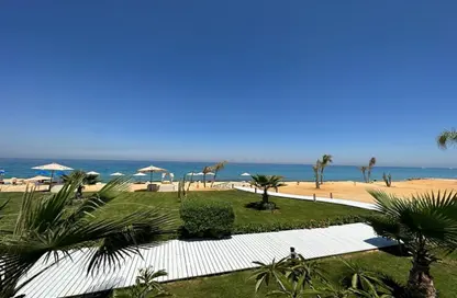 Chalet - 2 Bedrooms - 2 Bathrooms for sale in Jebal El Sokhna - Al Ain Al Sokhna - Suez