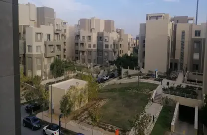 شقة - 2 غرف نوم - 2 حمامات للايجار في ذا فيلدج - المستثمرين الجنوبية - مدينة القاهرة الجديدة - القاهرة