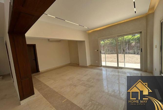 8332404 - Property Image 3