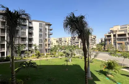Apartment - 2 Bedrooms - 2 Bathrooms for sale in Madinaty - Cairo