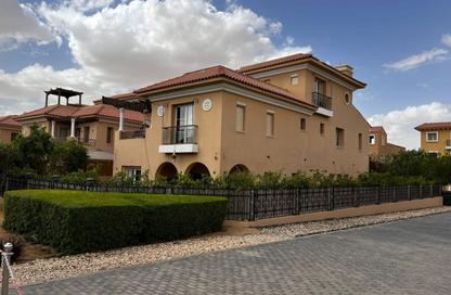 Villa - 6 Bedrooms - 6 Bathrooms for sale in Hyde Park - 5th Settlement Compounds - The 5th Settlement - New Cairo City - Cairo