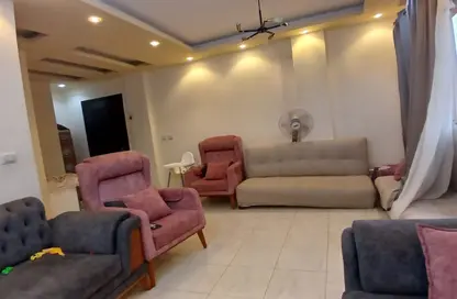 Apartment - 2 Bedrooms - 2 Bathrooms for sale in Madinaty - Cairo