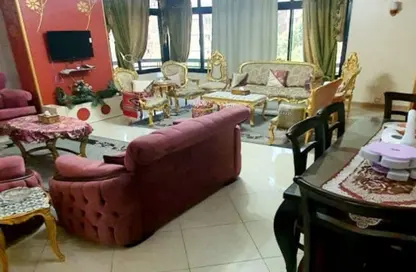 Apartment - 3 Bedrooms - 2 Bathrooms for sale in Al Hassan Ibn Ali St. - Al Hadiqah Al Dawliyah - 7th District - Nasr City - Cairo