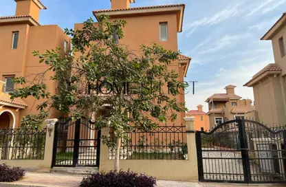 Twin House - 4 Bedrooms - 4 Bathrooms for sale in Nyoum October - Northern Expansions - 6 October City - Giza