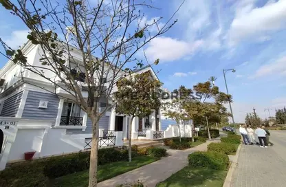 Villa - 4 Bedrooms - 4 Bathrooms for sale in Mountain View iCity - 5th Settlement Compounds - The 5th Settlement - New Cairo City - Cairo