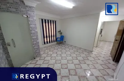 Apartment - 3 Bedrooms - 2 Bathrooms for sale in Street 261 - New Maadi - Hay El Maadi - Cairo