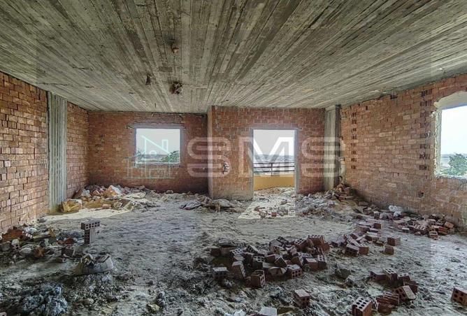 8240004 - Property Image 2