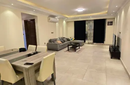 شقة - 2 غرف نوم - 1 حمام للايجار في وان قطامية - كمبوندات القطامية - القطامية - مدينة القاهرة الجديدة - القاهرة