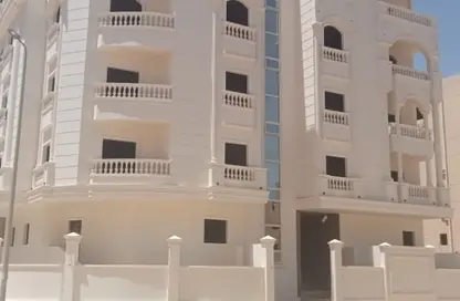 Apartment - 3 Bedrooms - 2 Bathrooms for sale in New Narges - New Cairo City - Cairo