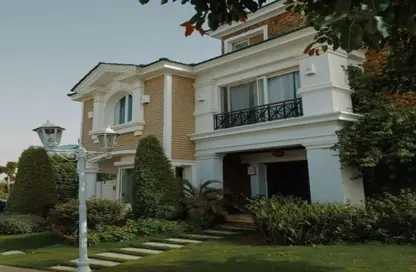 Villa - 3 Bedrooms - 3 Bathrooms for sale in Mountain View October Park - 6th District - 6 October City - Giza