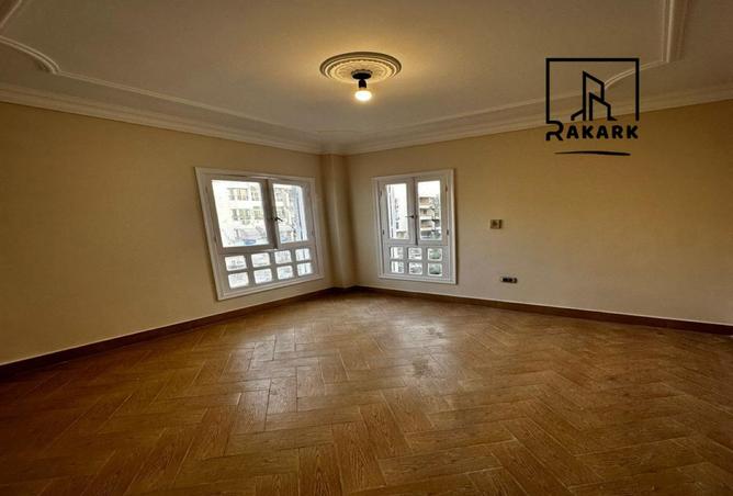 8511801 - Property Image 3