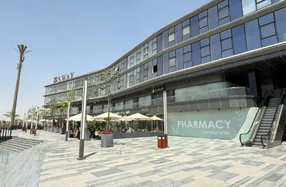 Office Space - Studio - 4 Bathrooms for sale in Sway Mall - Mohamed Naguib Axis - North Investors Area - New Cairo City - Cairo