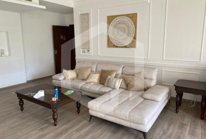 8081672 - Property Image 2