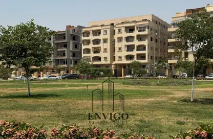 Apartment - 3 Bedrooms - 2 Bathrooms for sale in South Lotus - El Lotus - New Cairo City - Cairo