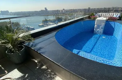 شقة - 4 غرف نوم - 3 حمامات للبيع في شارع كورنيش النيل - الملك الصالح - حي مصر القديمة - القاهرة