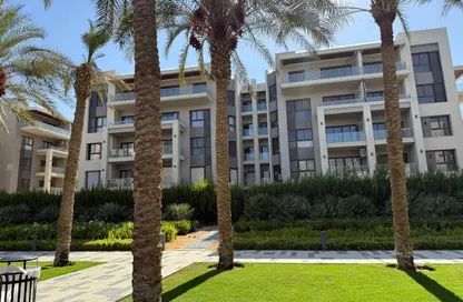 Apartment - 3 Bedrooms - 2 Bathrooms for sale in The Address East - 90 Street - The 5th Settlement - New Cairo City - Cairo