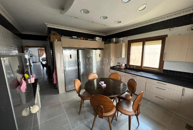 8394209 - Property Image 2