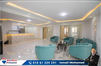 Apartment - 4 Bedrooms - 3 Bathrooms for sale in Khalil Hamada St. - Miami - Hay Awal El Montazah - Alexandria