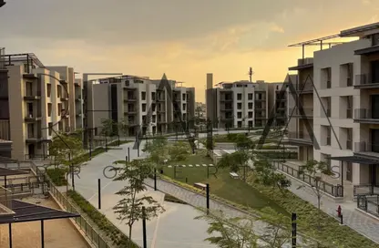 Apartment - 3 Bedrooms - 2 Bathrooms for sale in Six West - Beverly Hills - Sheikh Zayed Compounds - Sheikh Zayed City - Giza