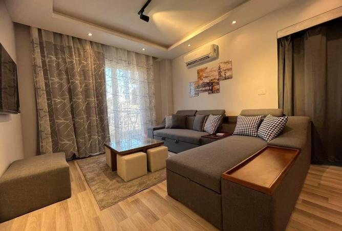 8223206 - Property Image 2