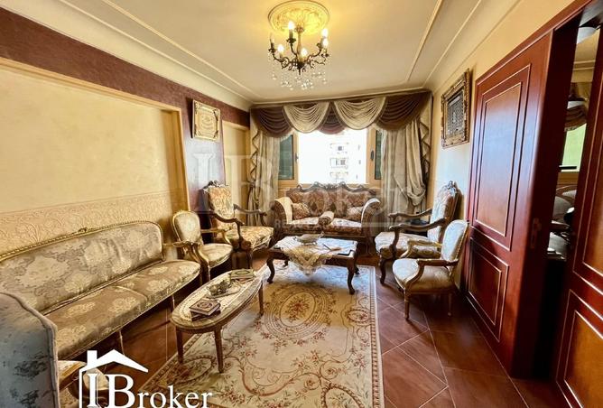 8219520 - Property Image 2