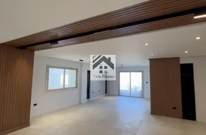 Apartment - 3 Bedrooms - 3 Bathrooms for sale in The 1st Settlement - New Cairo City - Cairo Apartment - 3 Bedrooms - 3 Bathrooms for sale in The 1st Settlement - New Cairo City - Cairo