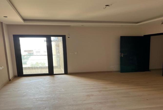 7989995 - Property Image 3