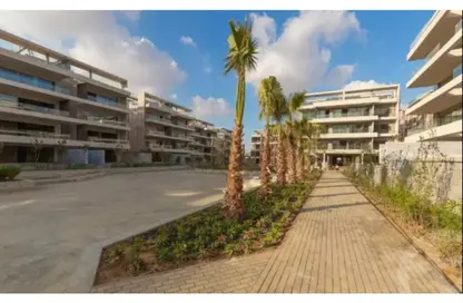 Apartment - 2 Bedrooms - 2 Bathrooms for sale in Lake View Residence - 5th Settlement Compounds - The 5th Settlement - New Cairo City - Cairo