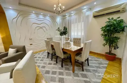 Apartment - 2 Bedrooms - 2 Bathrooms for rent in Shooting Club Street - Dokki - Giza