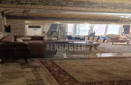 Apartment - 3 Bedrooms - 2 Bathrooms for sale in Al Hegaz St. - Mohandessin - Giza